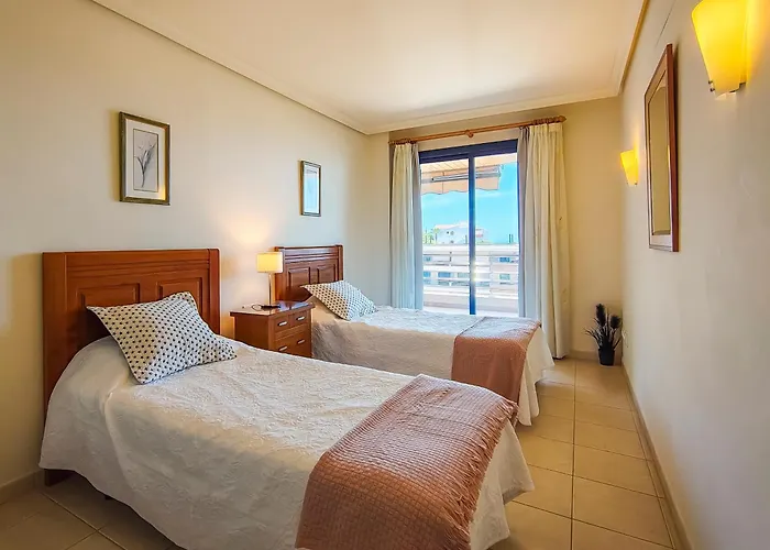 Floor Ocean View - Swimming Pool